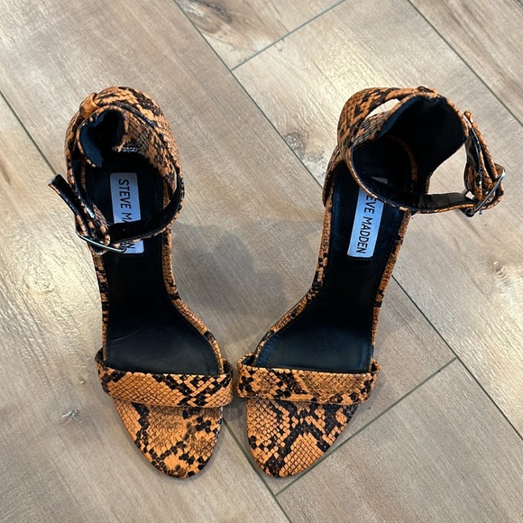Steve Madden Angela Orange Snakeskin Sandal Heels Sz 8 - Picture 2 of 7